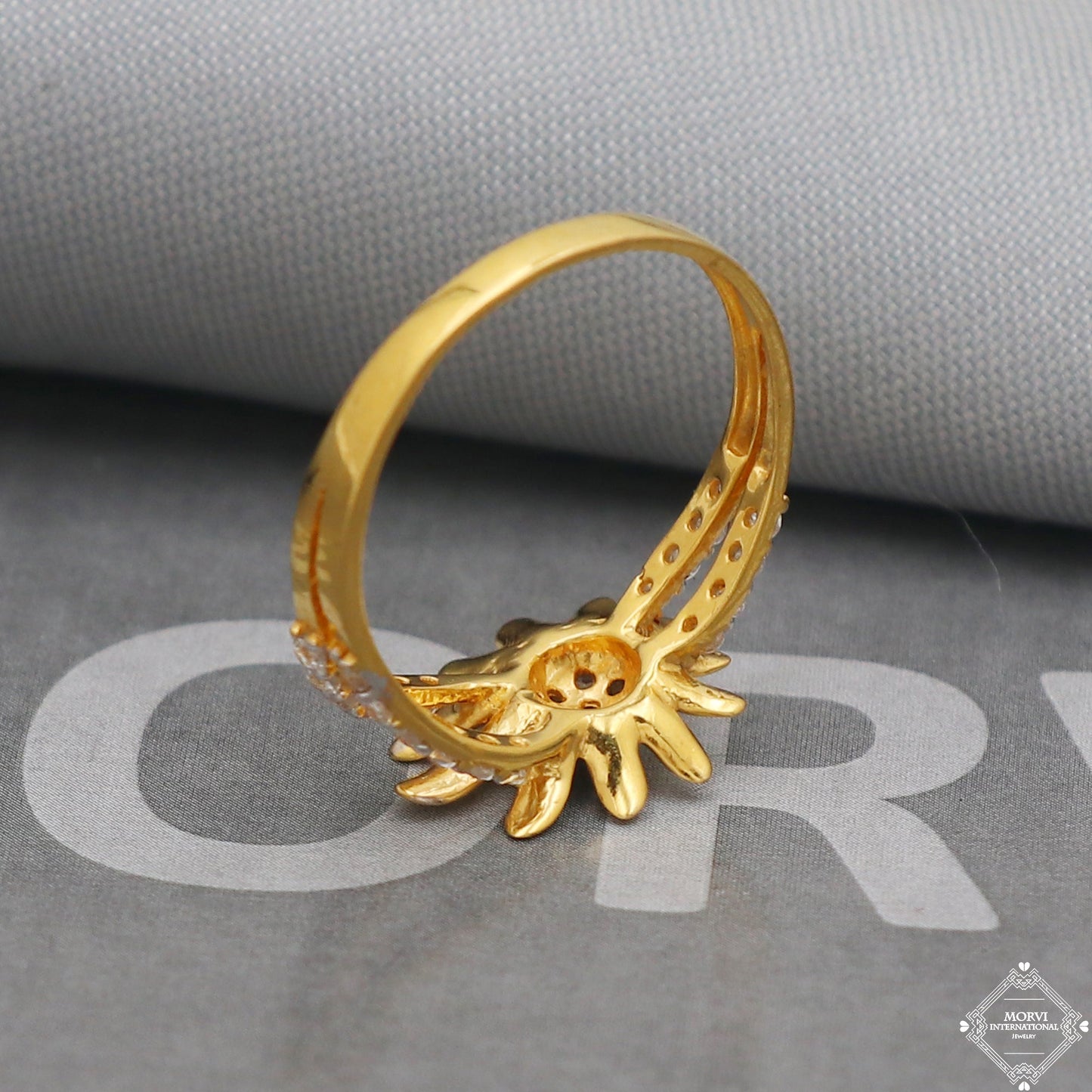 22k Yellow Gold Ring with Zircons, Handmade Indian Gold Ring, K5010