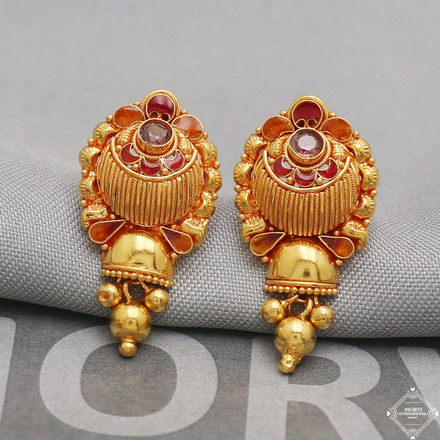 22k 22kt 22 karat Pure Gold Earring Pair, K5221