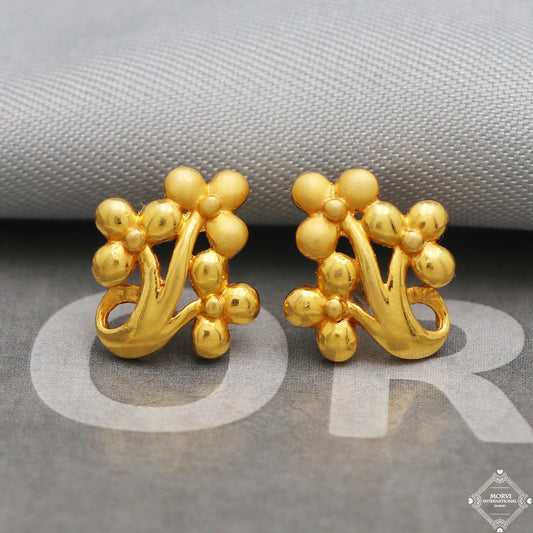 22k Yellow Gold Stud Earrings Handmade Indian Jewelry K5329